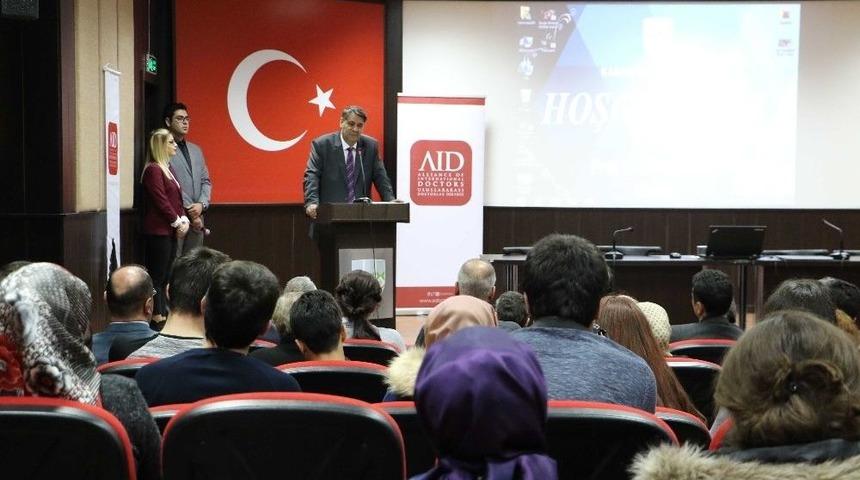 Kb&uuml;&rsquo;de 14 Mart Tıp Bayramı Kutlandı