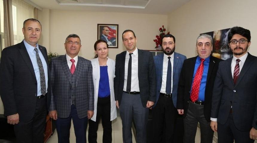 Niğde Belediye Başkanı Faruk Akdoğan&rsquo;dan Hastane&rsquo;ye Kutlama Ziyareti