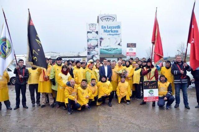 57 nci Alay ı Temsil Eden 57 G&ouml;n&uuml;ll&uuml;, &Ccedil;anakkale ye Y&uuml;r&uuml;yor 2