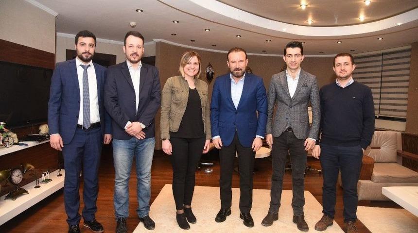 Başkan Doğan, Kocaeli Gen&ccedil; Girişimciler Derneğini Ağırladı