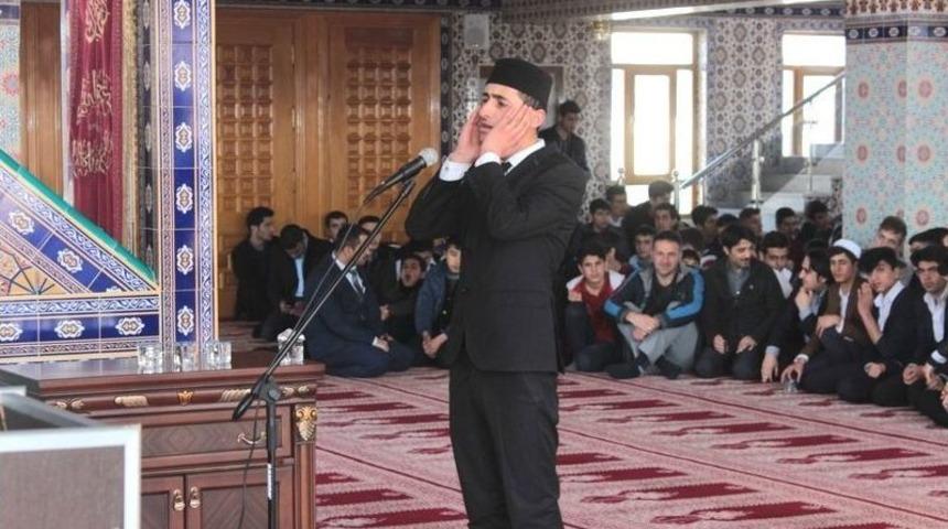 &ldquo;gen&ccedil; Bilaller Ezan Okuma Yarışması&rdquo; Van Finali Yapıldı