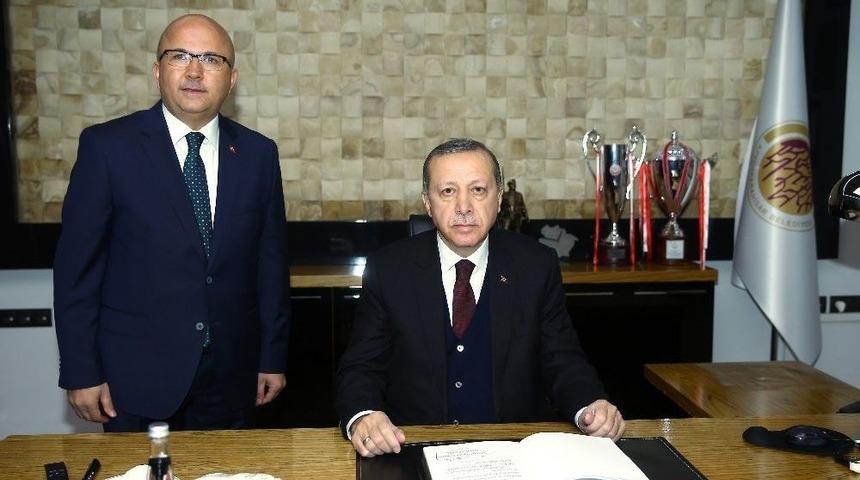 Cumhurbaşkanı Erdoğan Afyonkarahisar&rsquo;da