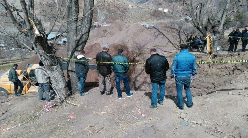 Yusufeli&rsquo;nde 3 Ton Altın İ&ccedil;in Define Kazısı Başlattılar