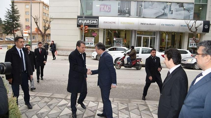 Eskişehir Valisi Azmi &Ccedil;elik&rsquo;den Orman B&ouml;lge M&uuml;d&uuml;r&uuml; Recep Temel&rsquo;e Ziyaret