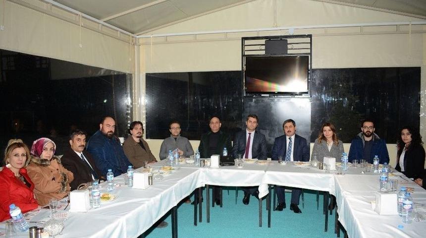 Başkan Eser Sağlık &Ccedil;alışanları İle Bir Araya Geldi