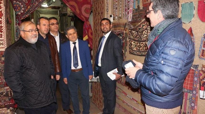 Ak Parti Konya&rsquo;da Referandum &Ccedil;alışmalarını S&uuml;rd&uuml;r&uuml;yor