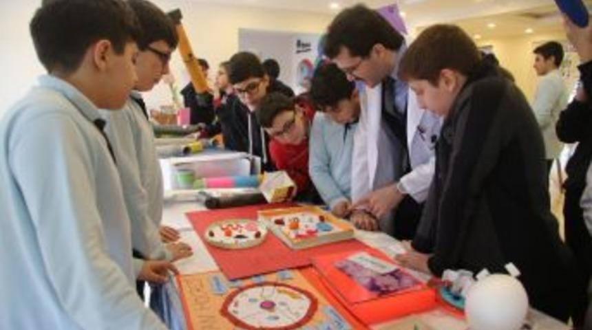 İhlas Koleji &Ouml;ğrencileri Bilimsel H&uuml;nerlerini G&ouml;sterdi