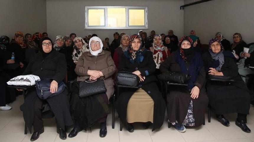 G&ouml;lbaşı&rsquo;nda &ldquo;&ouml;fke Kontrol&uuml;&rdquo; Semineri D&uuml;zenlendi