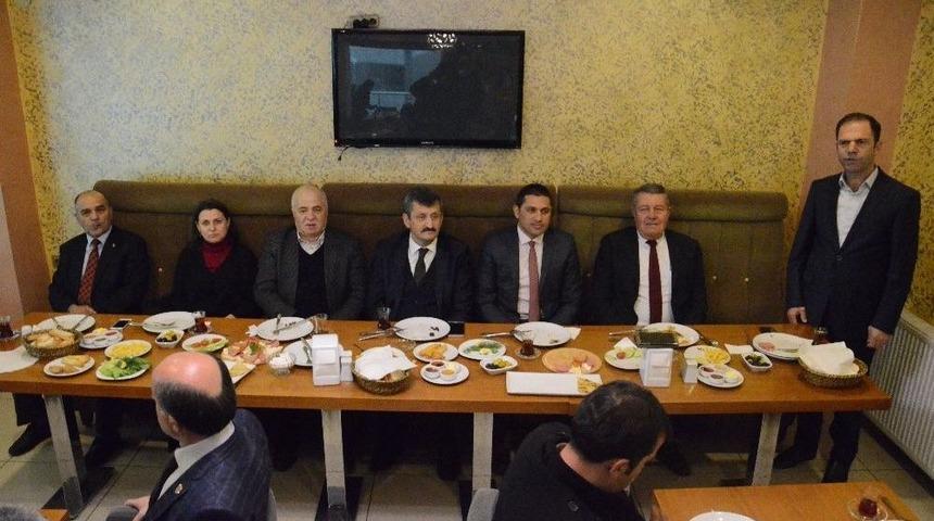 Karaduman, Muhtarlarla Bir Araya Geldi