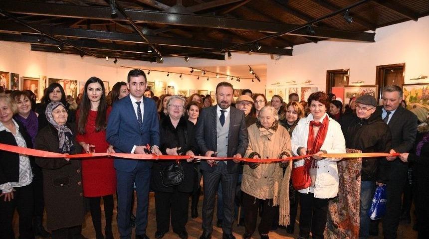 İzmek Kursiyerlerine Yağlı Boya Sergisi