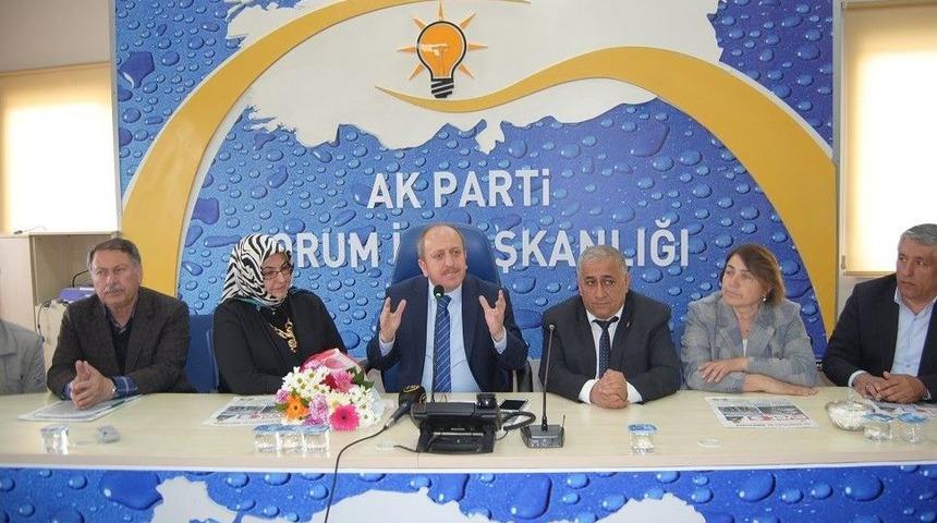Osmancık’lı Muhtarlar Ak Partiyi Ziyaret Etti