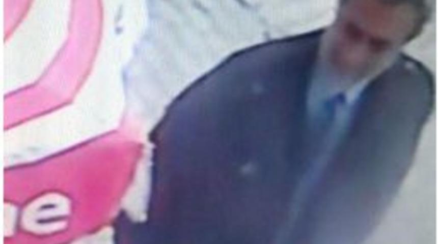 Kravatlı T&uuml;t&uuml;n Hırsızı Polisten Ka&ccedil;amadı