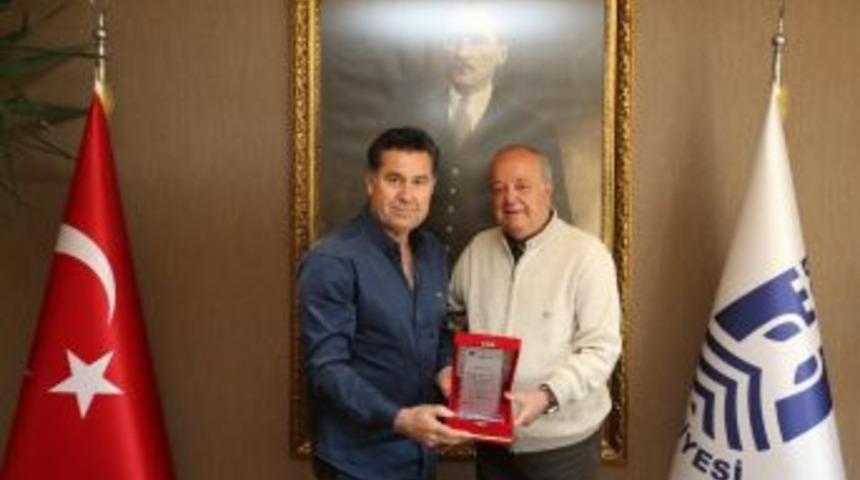 Milta Marina&rsquo;dan Başkan Kocadon&rsquo;a Teşekk&uuml;r Plaketi