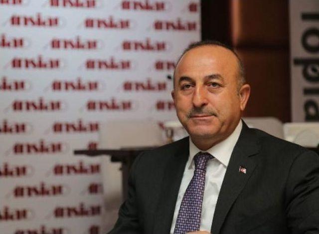 Bakan Çavuşoğlu: Kulağından Tutup Hücreye Atardık