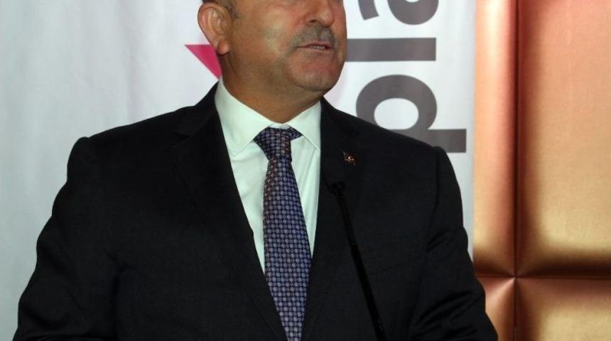 &Ccedil;avuşoğlu: &ldquo;biz De Hollanda Maslahatg&uuml;zarını Kulağından Tutup İ&ccedil;eri Atabilirdik&rdquo;