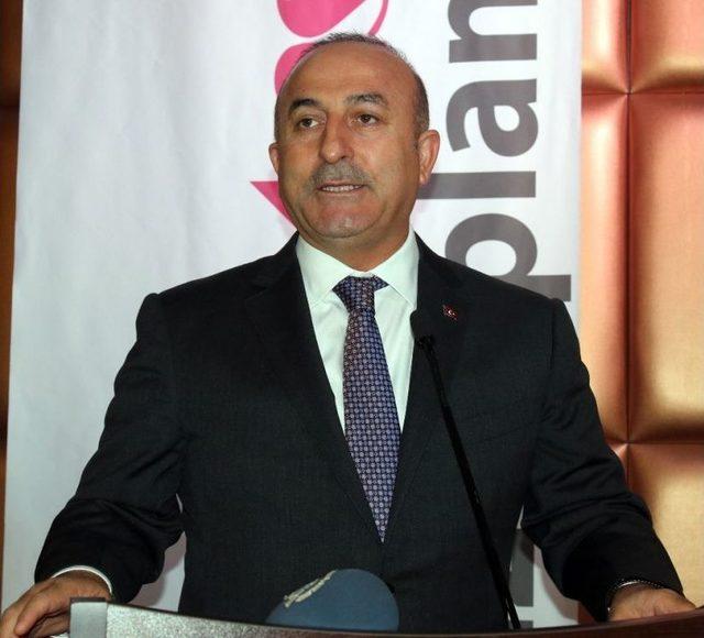 Çavuşoğlu: “biz De Hollanda Maslahatgüzarını Kulağından Tutup İçeri Atabilirdik”