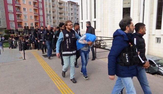 Balıkesir’deki Şafak Operasyonunda 32 Tutuklama