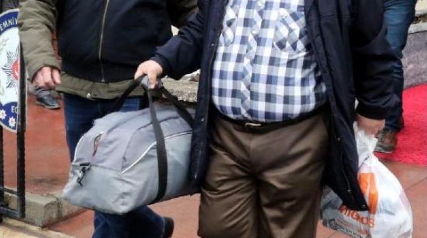 Sahil G&uuml;venlik Karadeniz B&ouml;lge Komutanı Ile Birlikte 21 Ş&uuml;pheli Fet&ouml;'den Tutuklandı