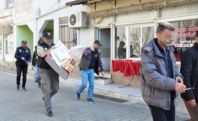 Milas’ta Polis Hdp Binasını Aradı