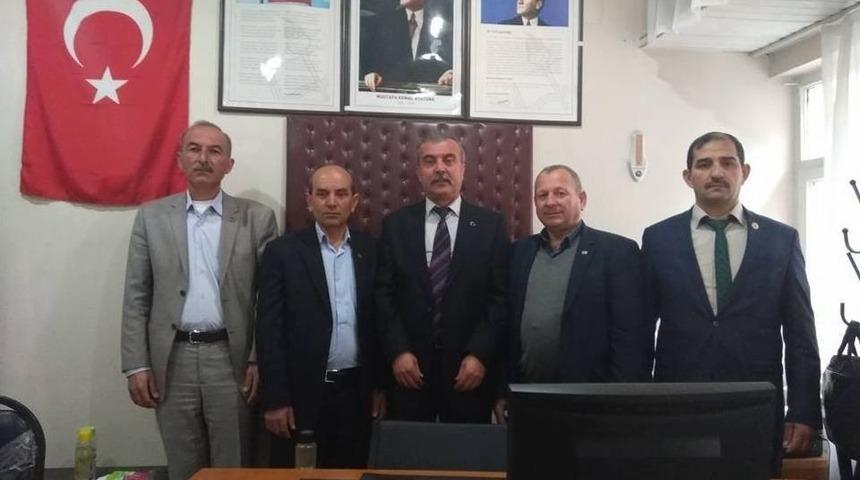 Demircili Muhtarlardan Emekli&rsquo;ye G&uuml;venoyu