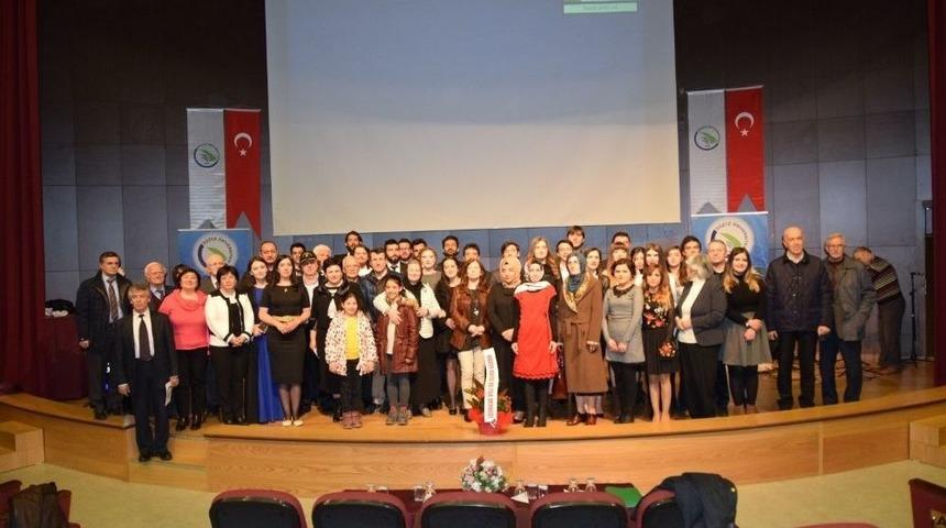 D&uuml;zce &Uuml;niversitesinde Adige Dil G&uuml;n&uuml; Etkinliği D&uuml;zenlendi