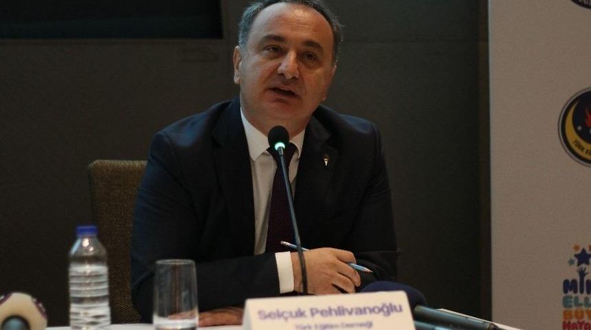 Adana&rsquo;da, &ldquo;başarı Her Yerde&rdquo;