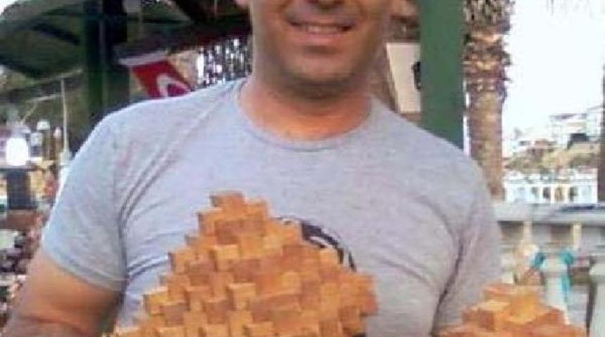 Dat&ccedil;alı Yapboz Ustası Adını D&uuml;nyaya Duyurdu