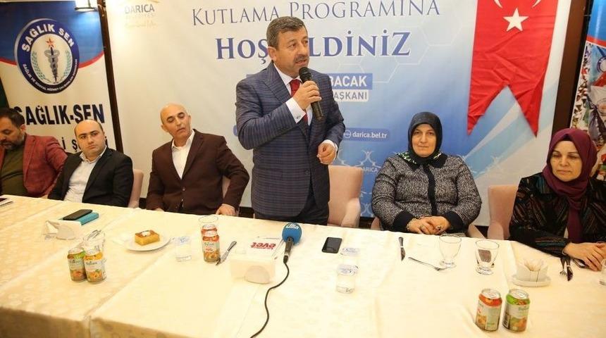 Başkan Karabacak, Sağlık &Ccedil;alışanlarını Yemekte Ağırladı