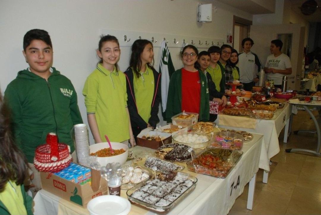 L&ouml;semi Hastası Nisanur İ&ccedil;in Kermes D&uuml;zenledi