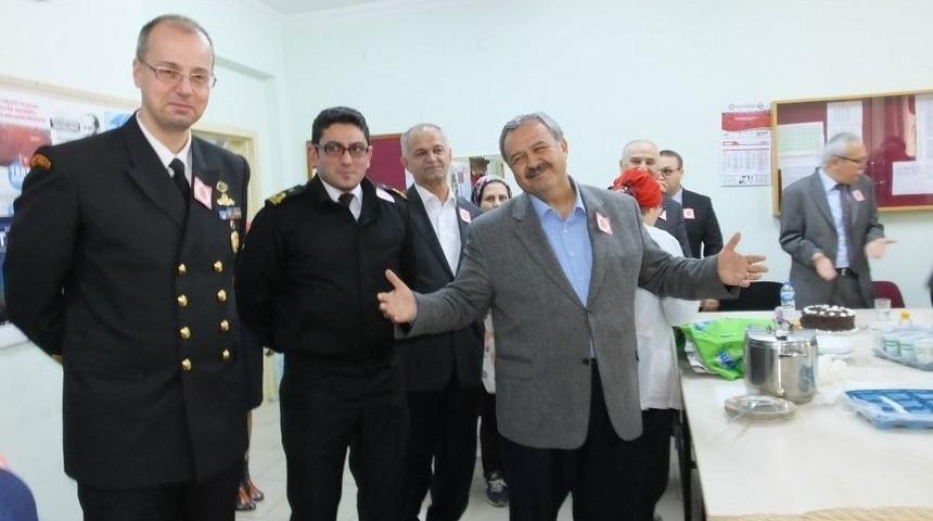 Burhaniye&rsquo;de Belediye Koro Kuracak