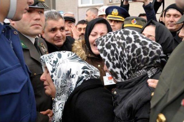 Şehit Uzman Çavuş Mahmut Yıldırım, Kayseri'de Gözyaşlarıyla Uğurlandı