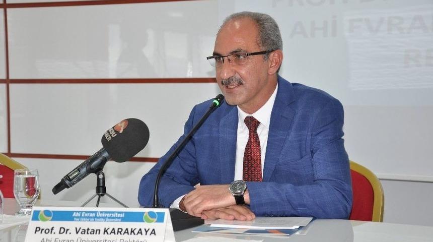 Prof. Dr. Karakaya: &ldquo;eğitim Sistemimizi, İnsan Fıtratına Uygun Hale Getirmeliyiz&rdquo;
