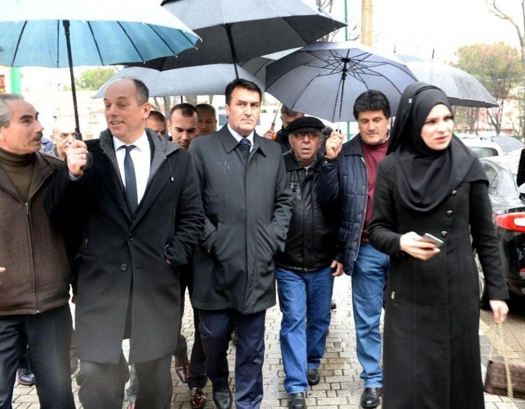 Başkan D&uuml;ndar, Yeni Karaman&rsquo;da Vatandaşı Dinledi