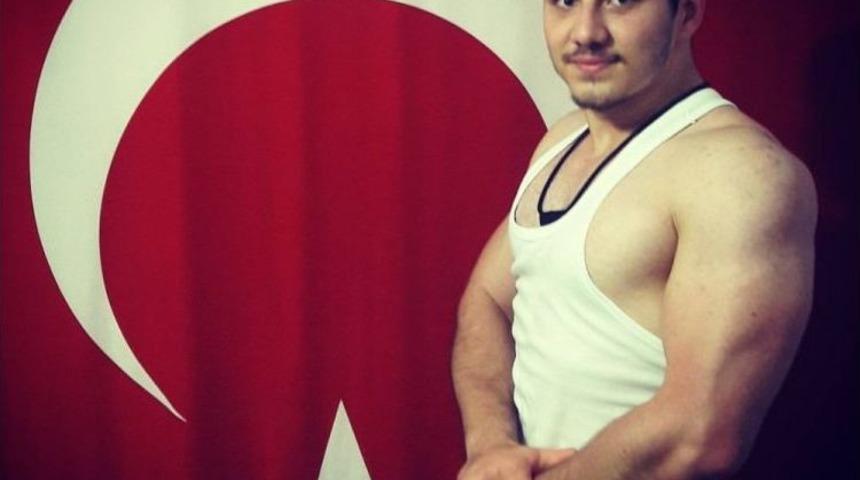 Bilek G&uuml;reşinde T&uuml;rkiye İkincisi Olan Yunus, Hisarcık&rsquo;ın Gururu Oldu