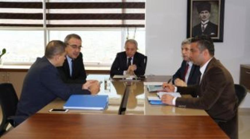 Alaşehir&rsquo;in Altyapı Projeleri G&ouml;r&uuml;ş&uuml;ld&uuml;