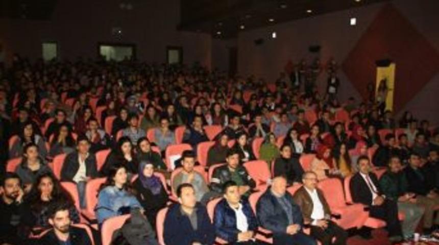 D&uuml;&rsquo;de &lsquo;s&uuml;rd&uuml;r&uuml;lebilirlik&rsquo; Semineri