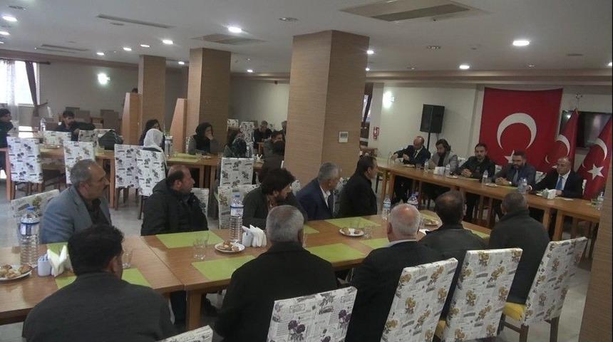 Emniyet M&uuml;d&uuml;r&uuml; &Ccedil;akan, Bilgilendirme Toplantısı Yaptı