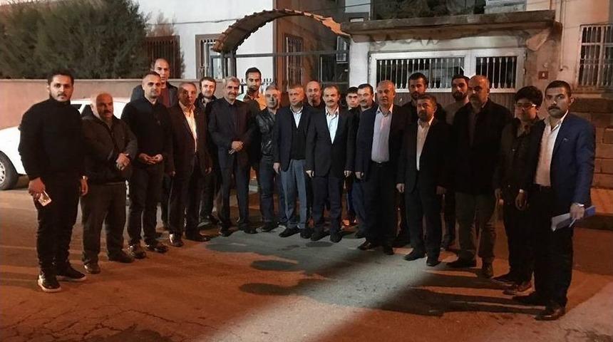 Ak Parti Merkez İl&ccedil;e Teşkilatı Kapı Kapı Dolaşıyor