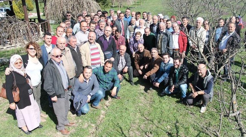 Üreticilere Uygulamalı Budama Ve Aşılama Eğitimi
