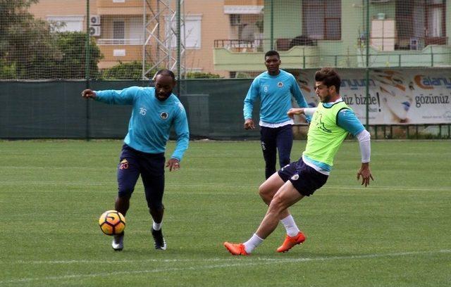 Aytemiz Alanyaspor, Bursaspor Maçı Hazırlıklarını Sürdürdü