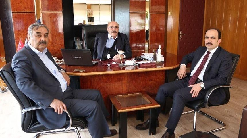 Ak Parti Konya Teşkilatı Referandum Çalışmalarını Sürdürüyor