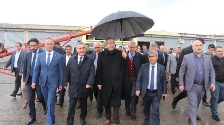 Ak Partili Eker, Batman'da K&uuml;rt&ccedil;e 'evet' Oyu Istedi