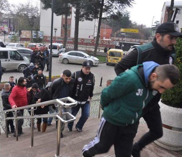 Bursa'da Uyuştucu Operasyonu: 16 Gözaltı