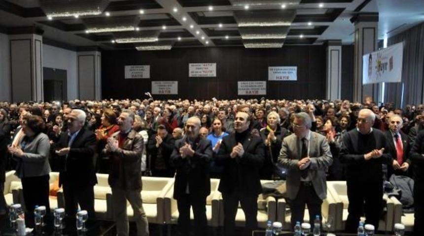 Baykal: B&ouml;yle Bir Yetkiyi Peygambere Versen Peygamberi Bozarsın