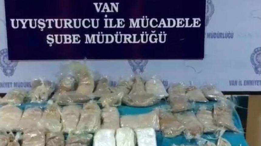 Bakır Tel Ruloları İ&ccedil;inde Uyuşturucu Sevkiyatı