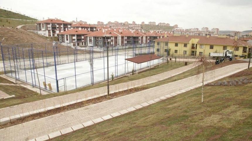Odunpazarı Belediyesi&rsquo;nden Yenikent&rsquo;e Spor Parkı
