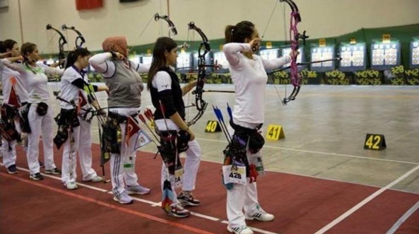 Manisalı Ok&ccedil;ular Milli Takım İ&ccedil;in Yarışacak