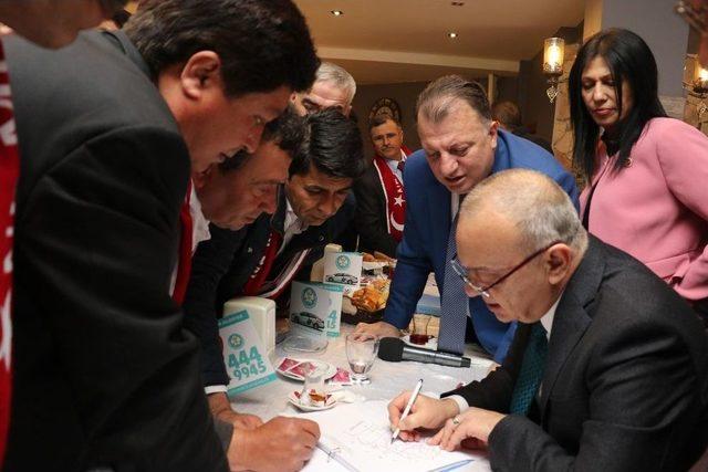 Başkan Erg&uuml;n Muhtarlarla Buluştu 3