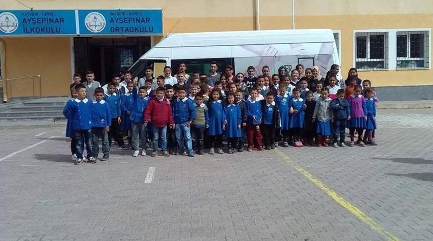 Her Zaman Yanınızdayız Projesi Ekibi Ayşepınar Mahallesindeydi