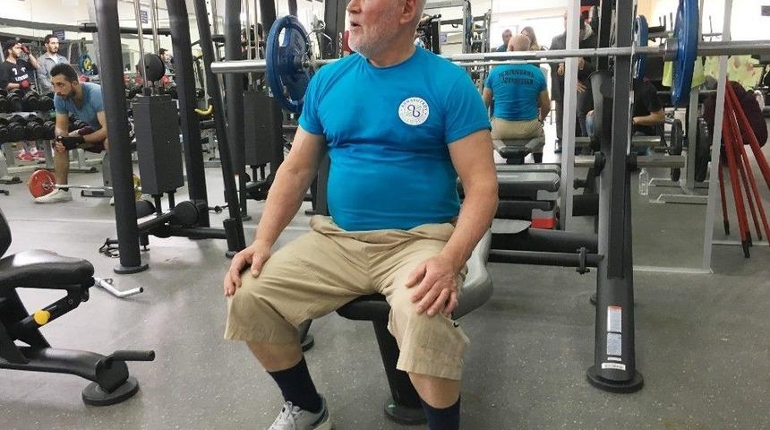 70’lik Dede Vücut Geliştirme Şampiyonası’na Hazırlanıyor